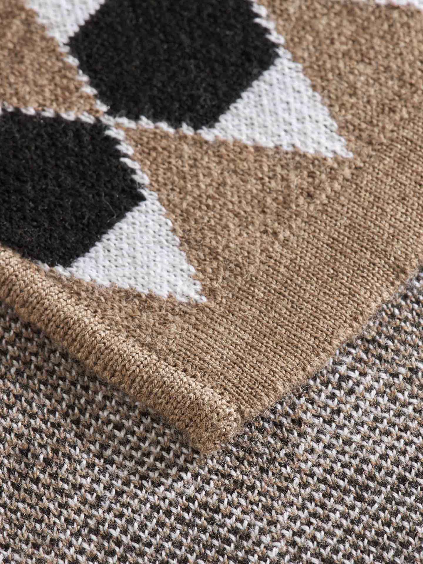 Háldi Bib Women Brown