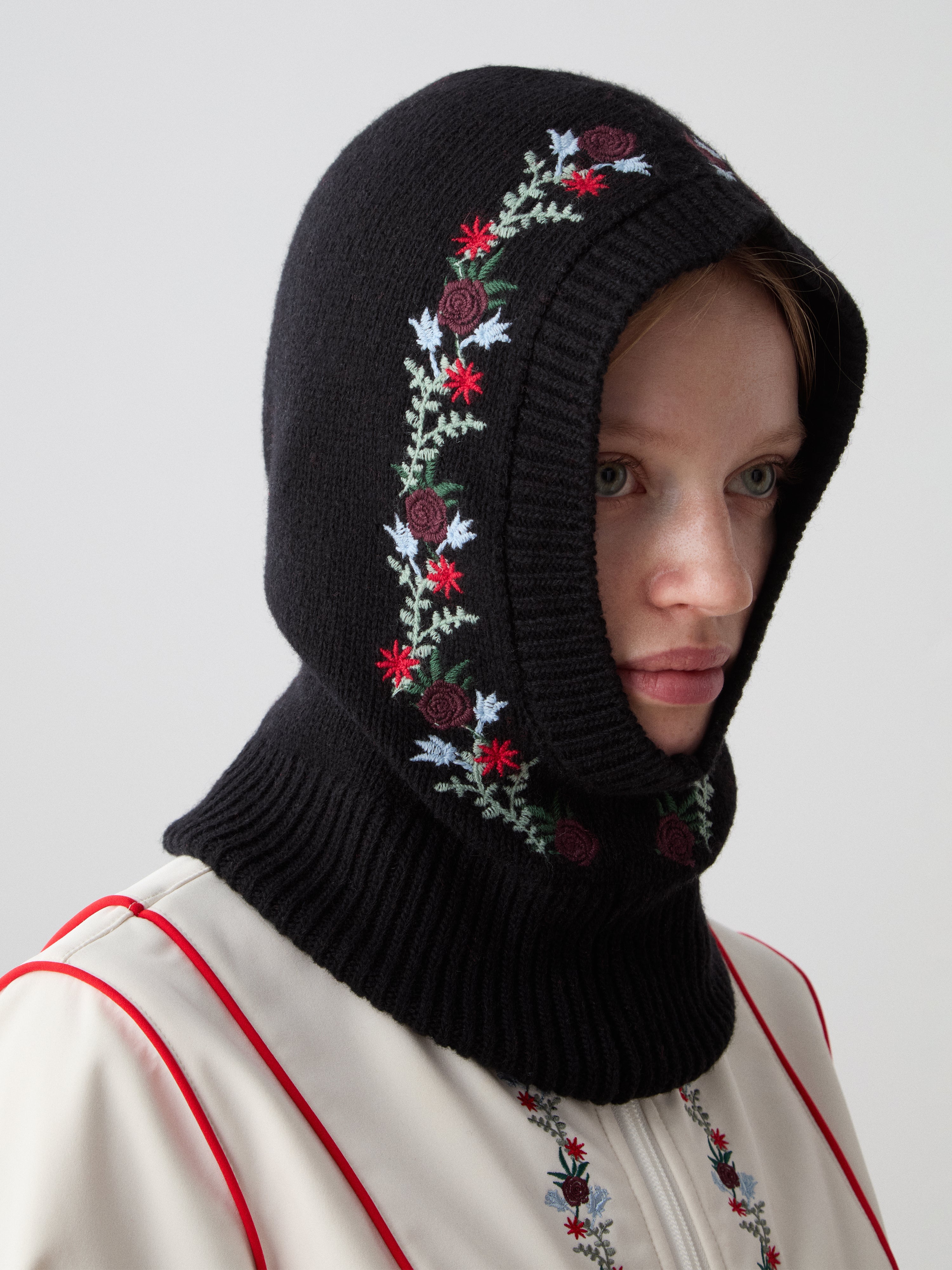 WN x Markarian Balaclava women