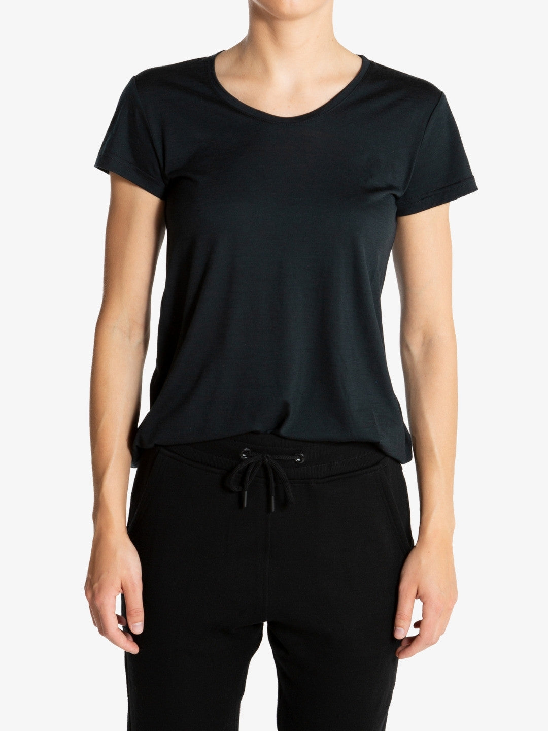 Base Tee Women Black