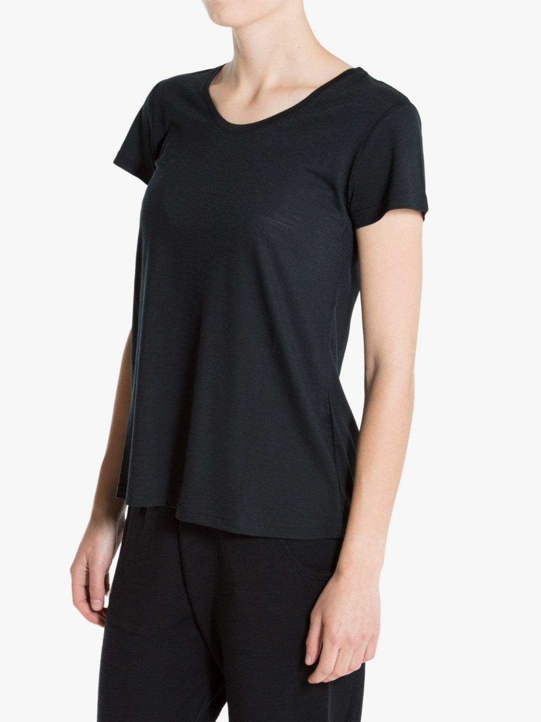 Base Tee Women Black