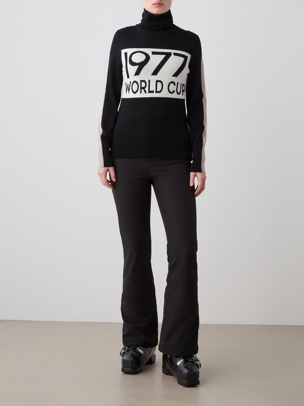 1977 World Cup Sweater Women