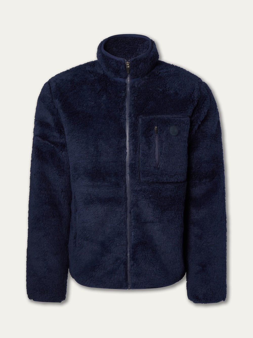 We Norwegians | FW25 | Mens Kebnekaise Jacket_Navy blue | A fleece jacket with front zipper opening, zipped chest pocket and side pockets | Shot against an off-white background