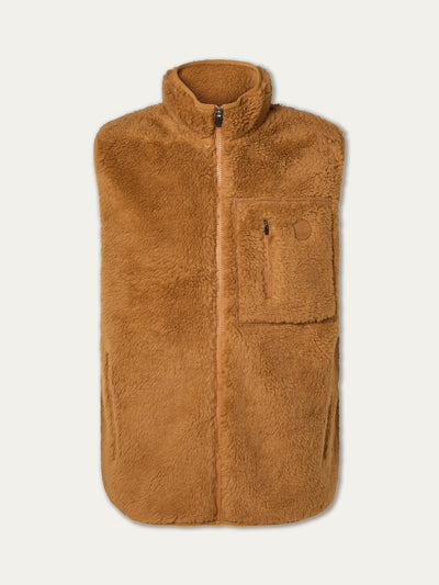 We Norwegians | FW25 | Mens Kebnekaise Vest_Cinnamon | A fleece vest with a front zipper opening, zipped chest pocket and side pockets | Shot against an off-white background