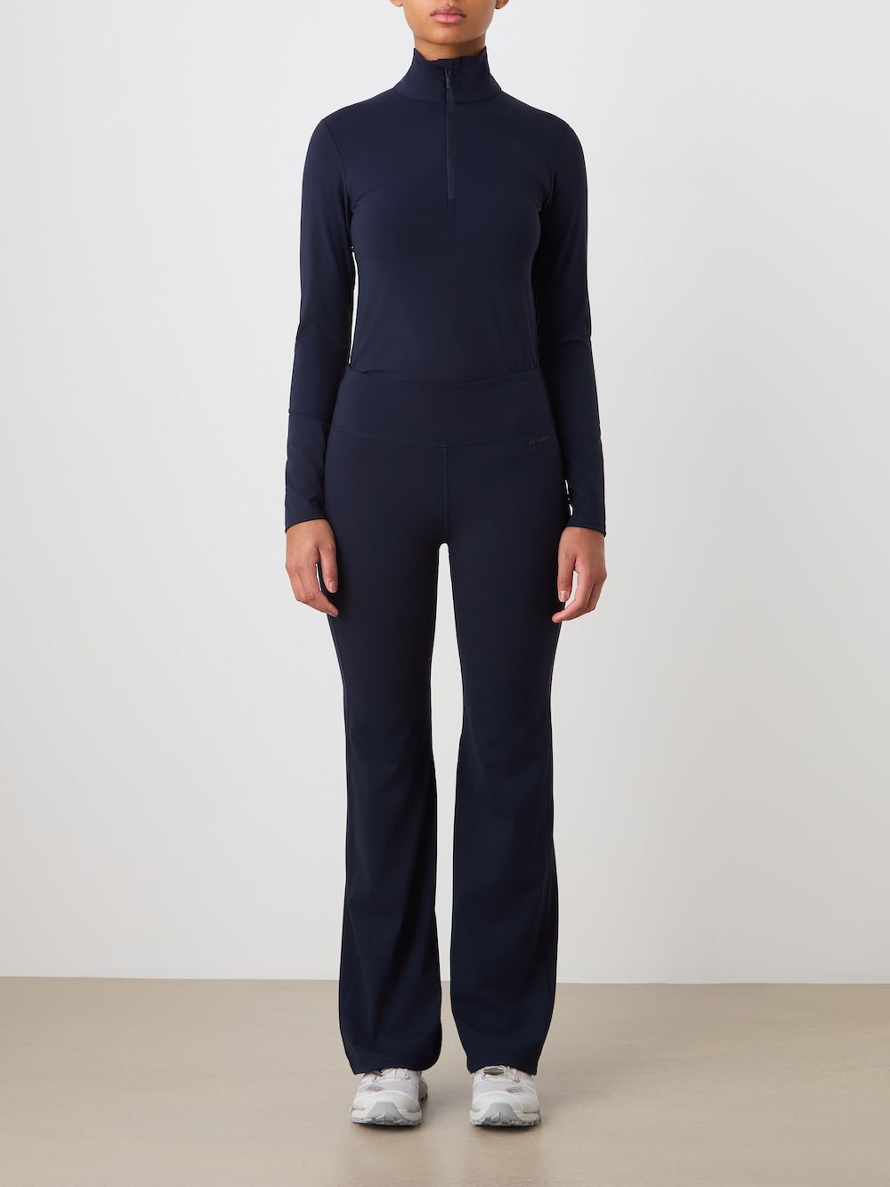 Honor Flared Pant Women