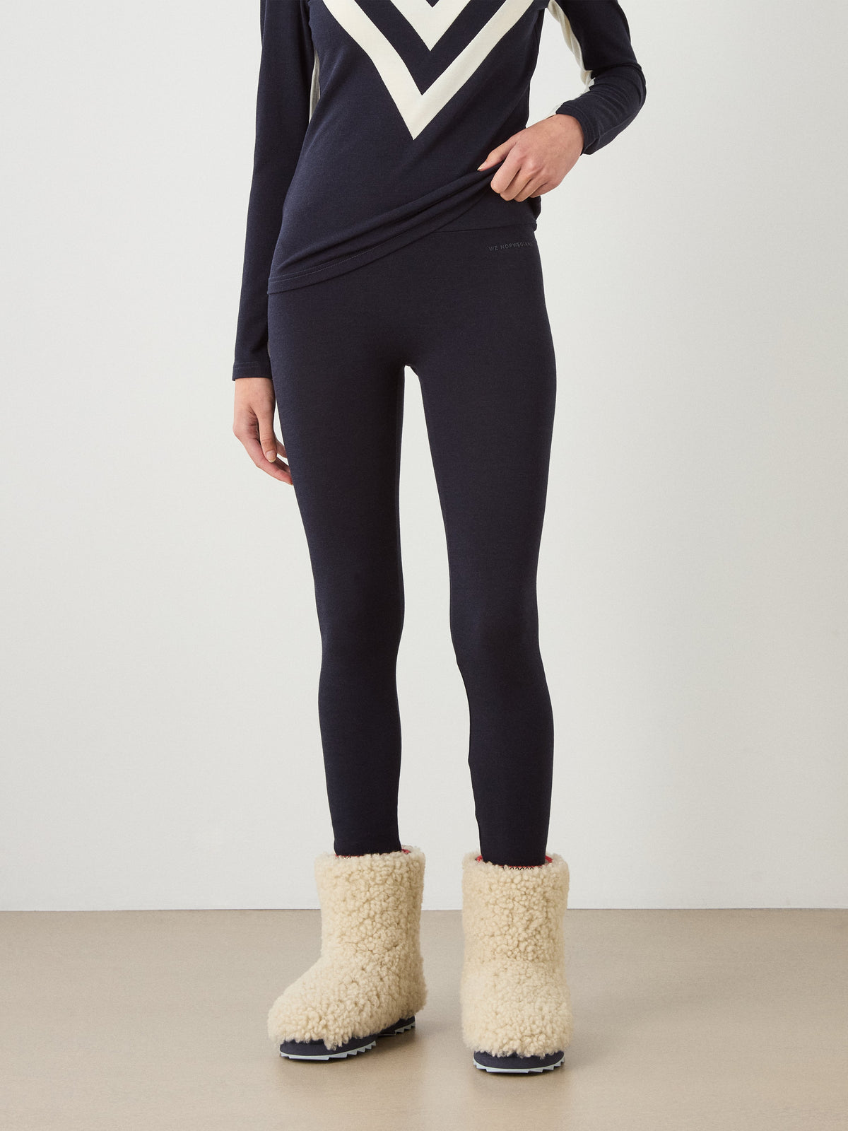 Voss Solid Leggings Women
